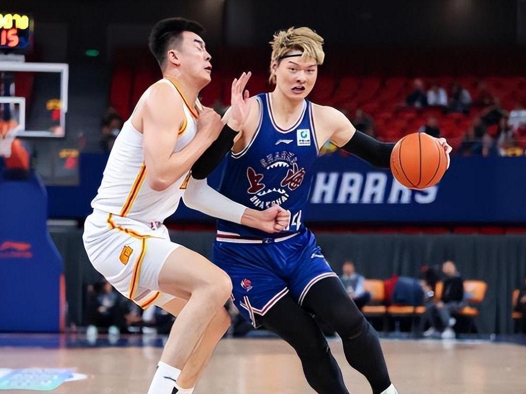 深圳爆冷胜上海，郑永刚赛后道出的秘诀，北控辽篮应该好好学学