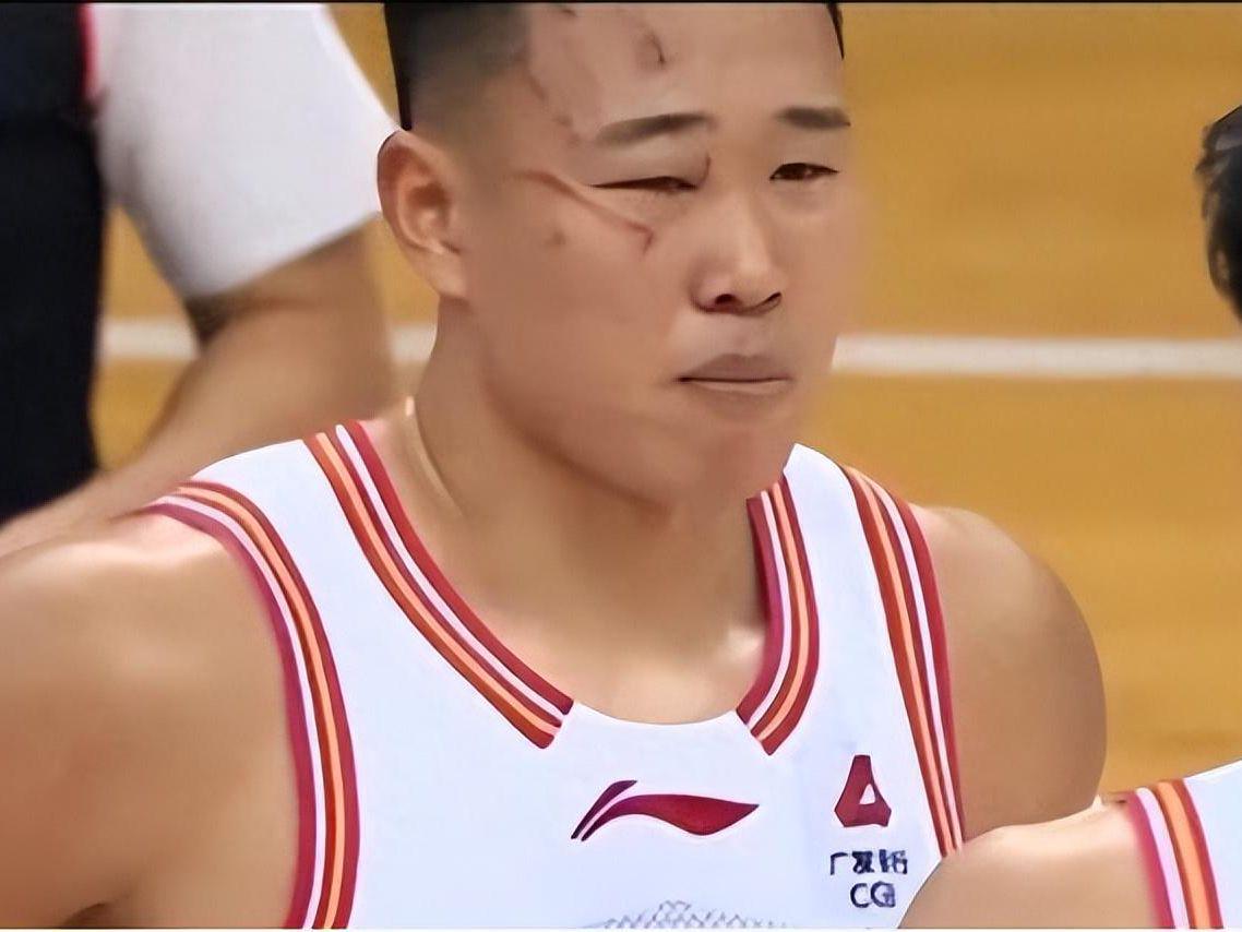 深圳爆冷胜上海，郑永刚赛后道出的秘诀，北控辽篮应该好好学学