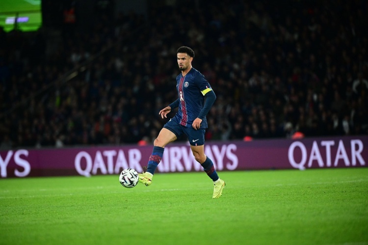 世界杯赛事直播官网app下载-扎伊尔·埃梅里：登贝莱展示了自己的魔力和才华，他无所不能