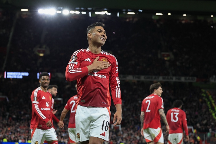 世界杯赛事直播官网app下载-卡塞米罗：很多人忘了我在曼联已拿到2冠 有些球队取胜就疯狂庆祝