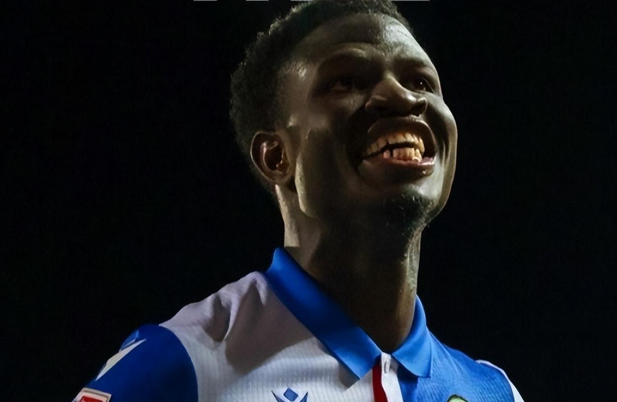 世界杯官方直播软件下载-意外!他本赛季刚官宣加盟申花俱乐部,就立刻被租借到中甲练级