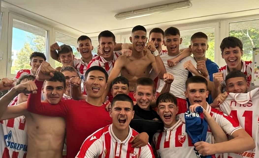 世界杯官方直播软件下载-意外!他本赛季刚官宣加盟申花俱乐部,就立刻被租借到中甲练级