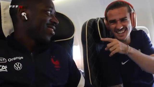 揭秘法国队朋友圈：班长博格巴缝合“代沟”